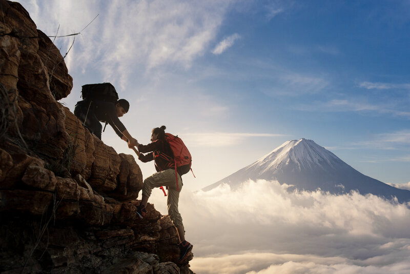 rsz_rsz_hikers